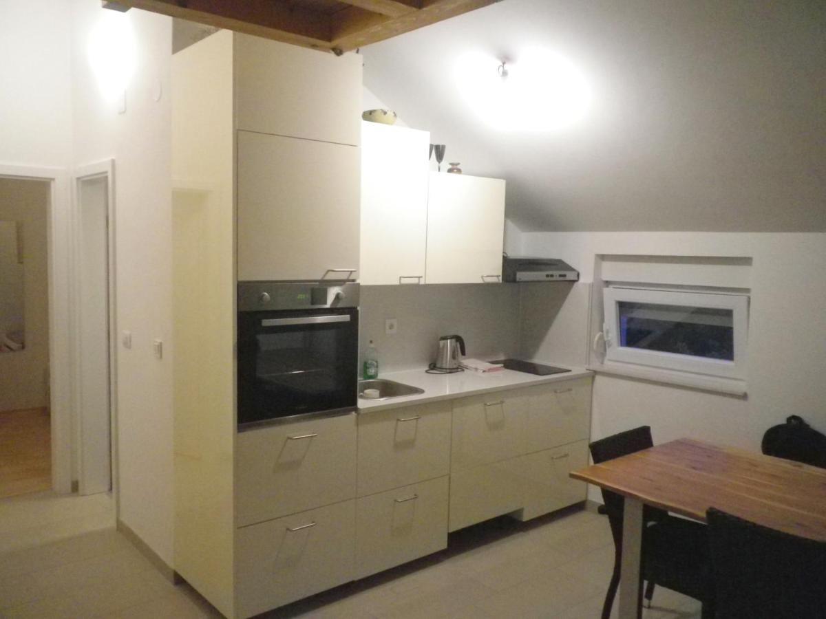 Apartment Lavanda Мандре Екстер'єр фото